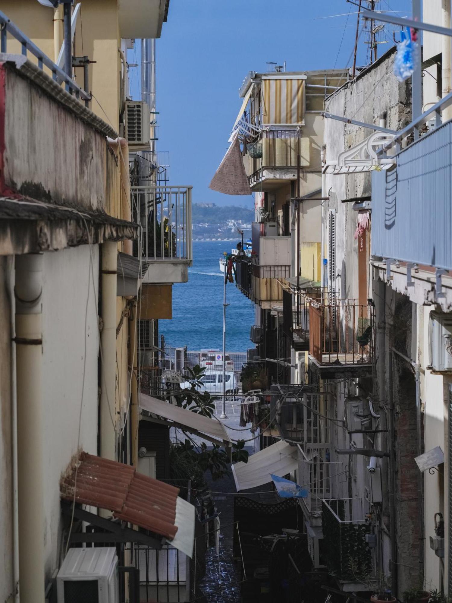 Da Sara Hotel Pozzuoli Luaran gambar
