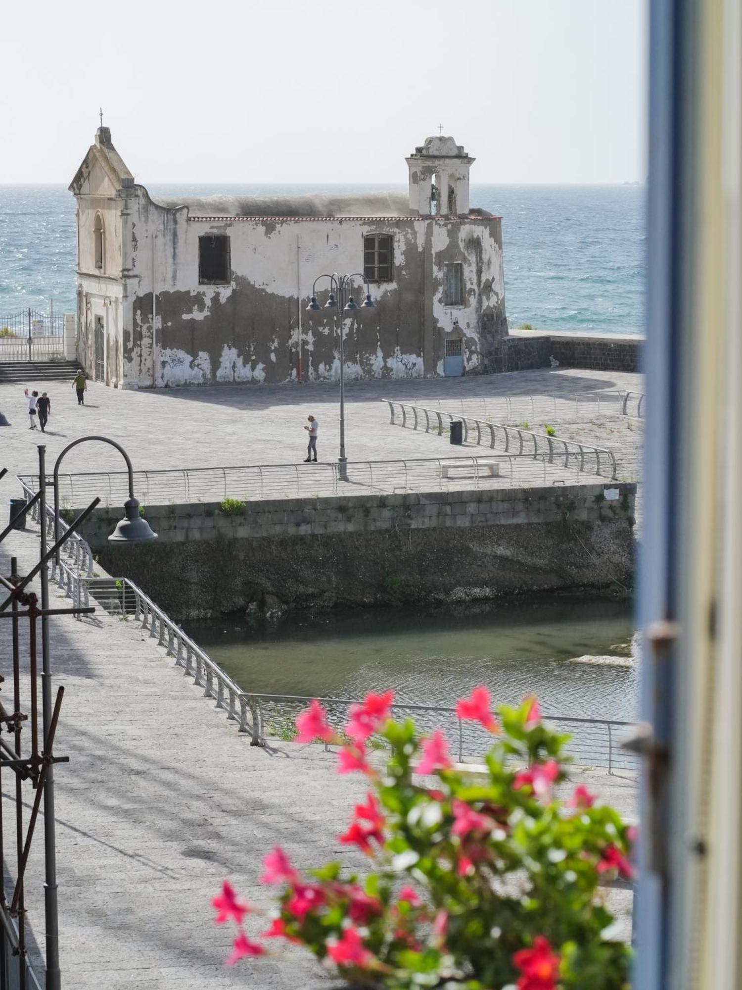 Da Sara Hotel Pozzuoli Luaran gambar